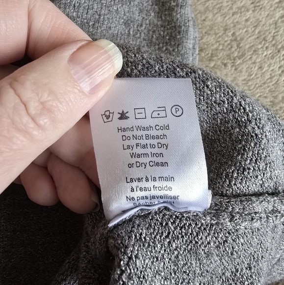 Heartloom crew neck tie waist sweater size XL - Picture 14 of 14